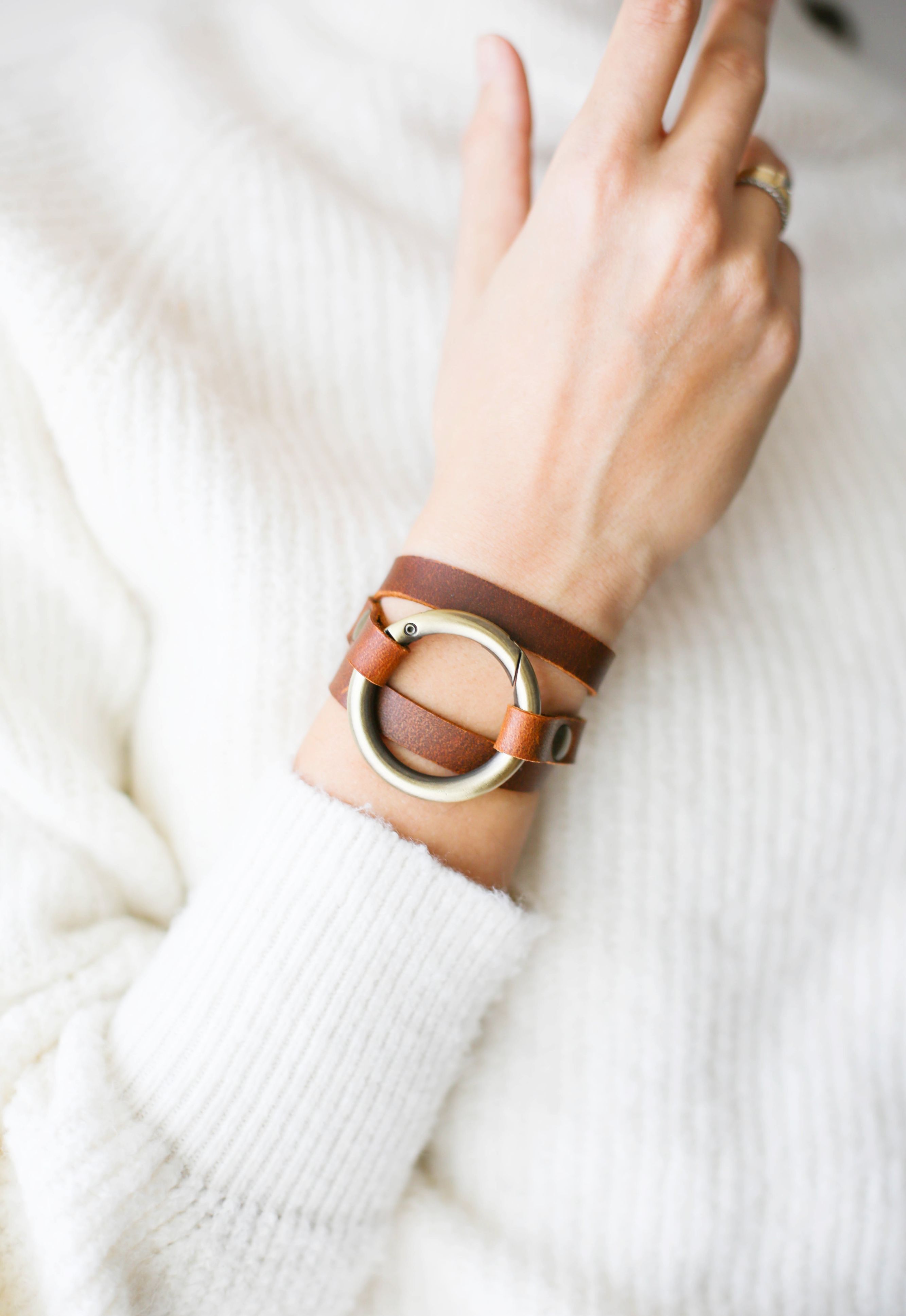 Ring Leather Bracelets