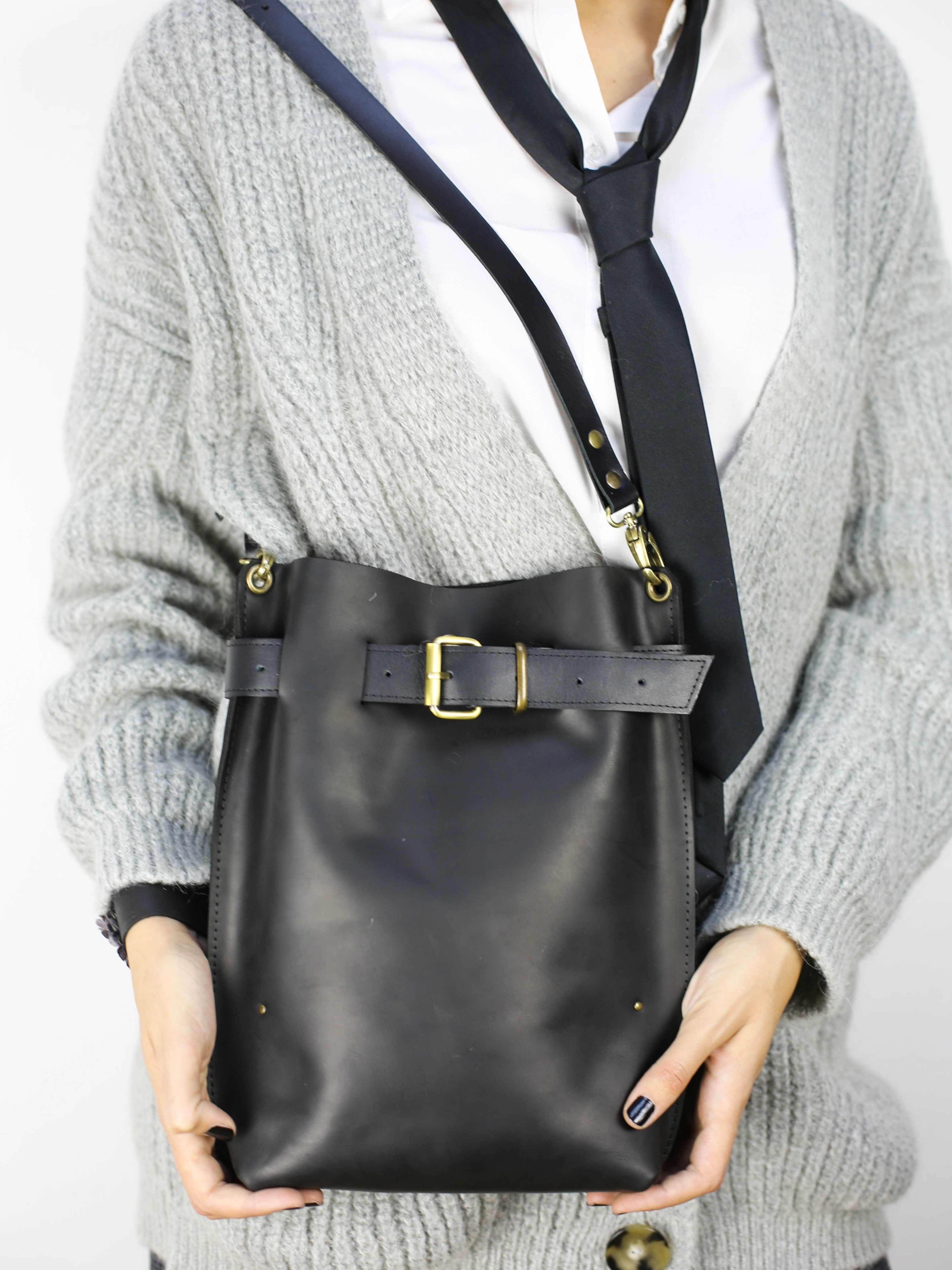 Dark Brown Standard Leather Bag