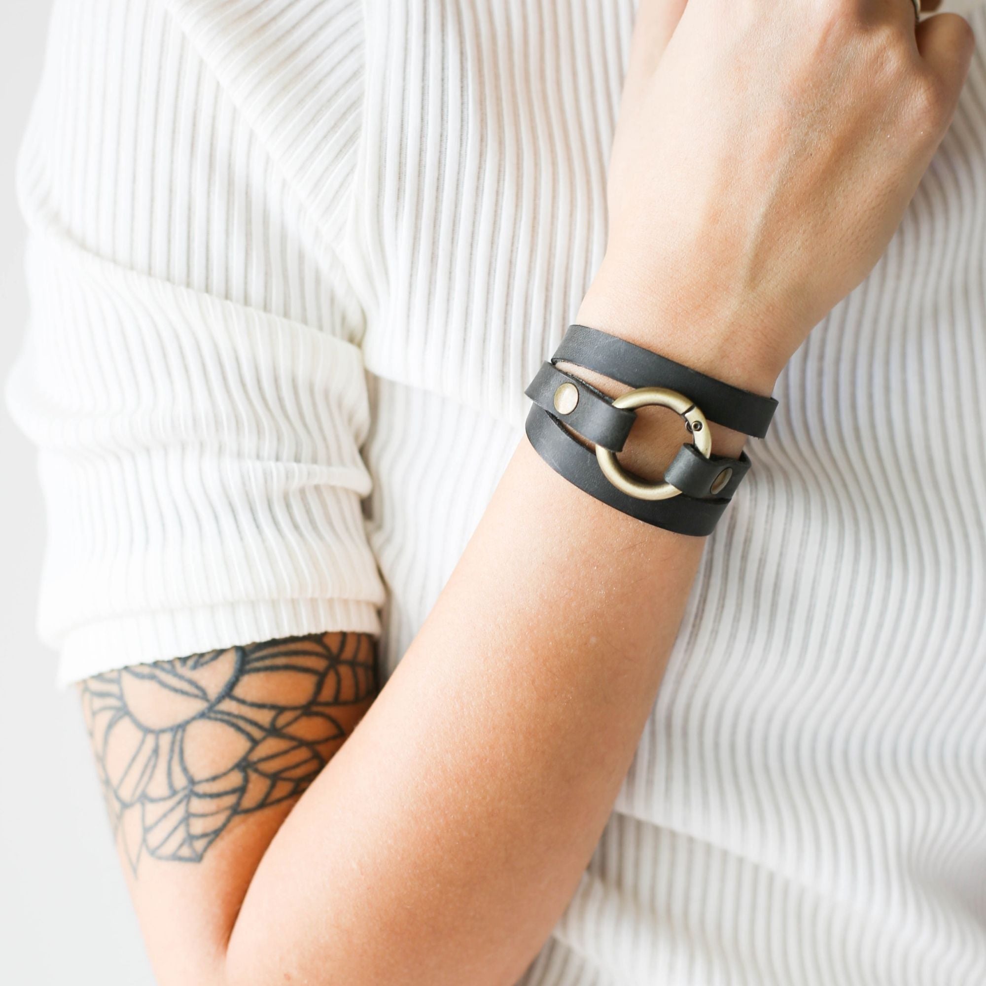 Ring Leather Bracelets with Chain - All Colors