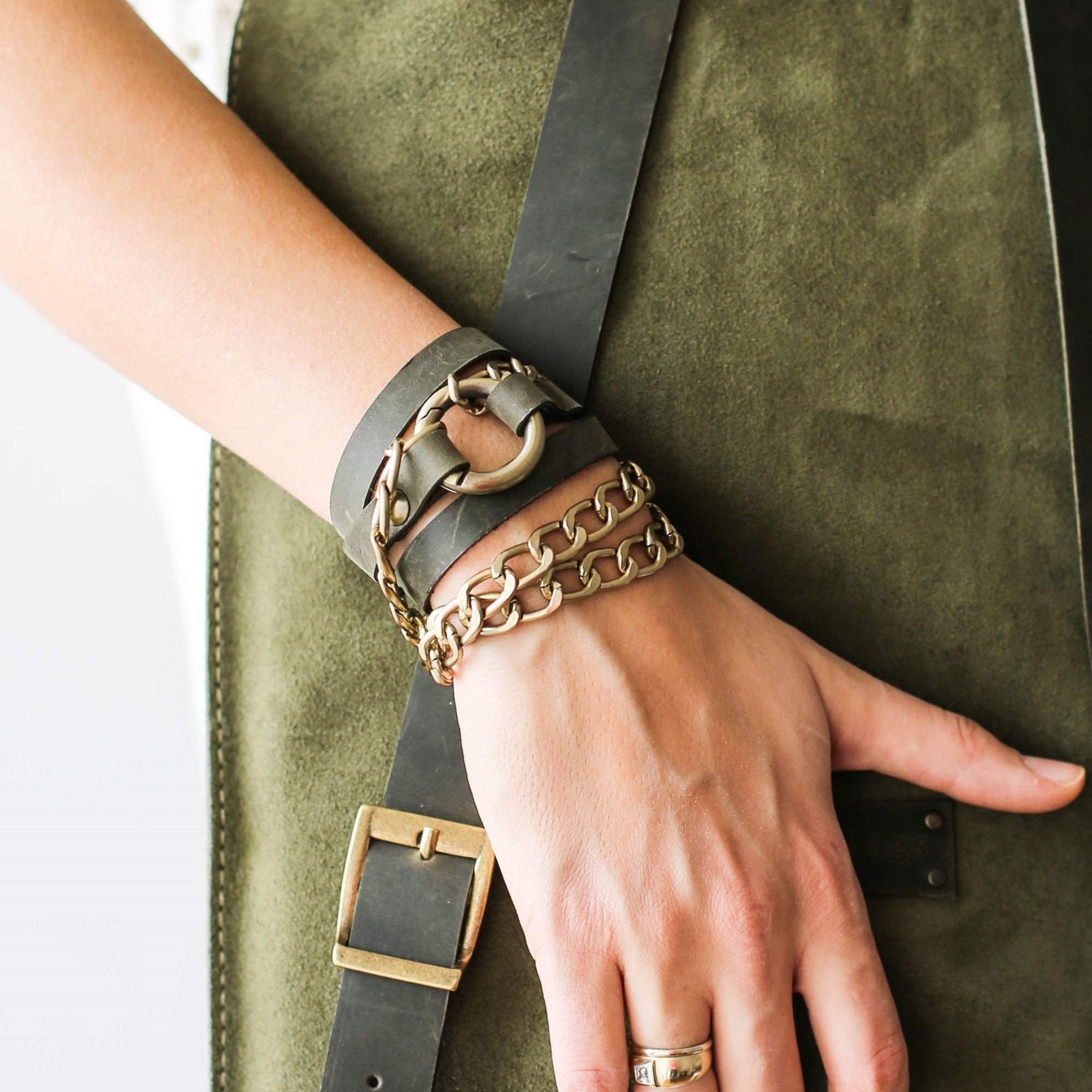 Ring Leather Bracelets with Chain - All Colors