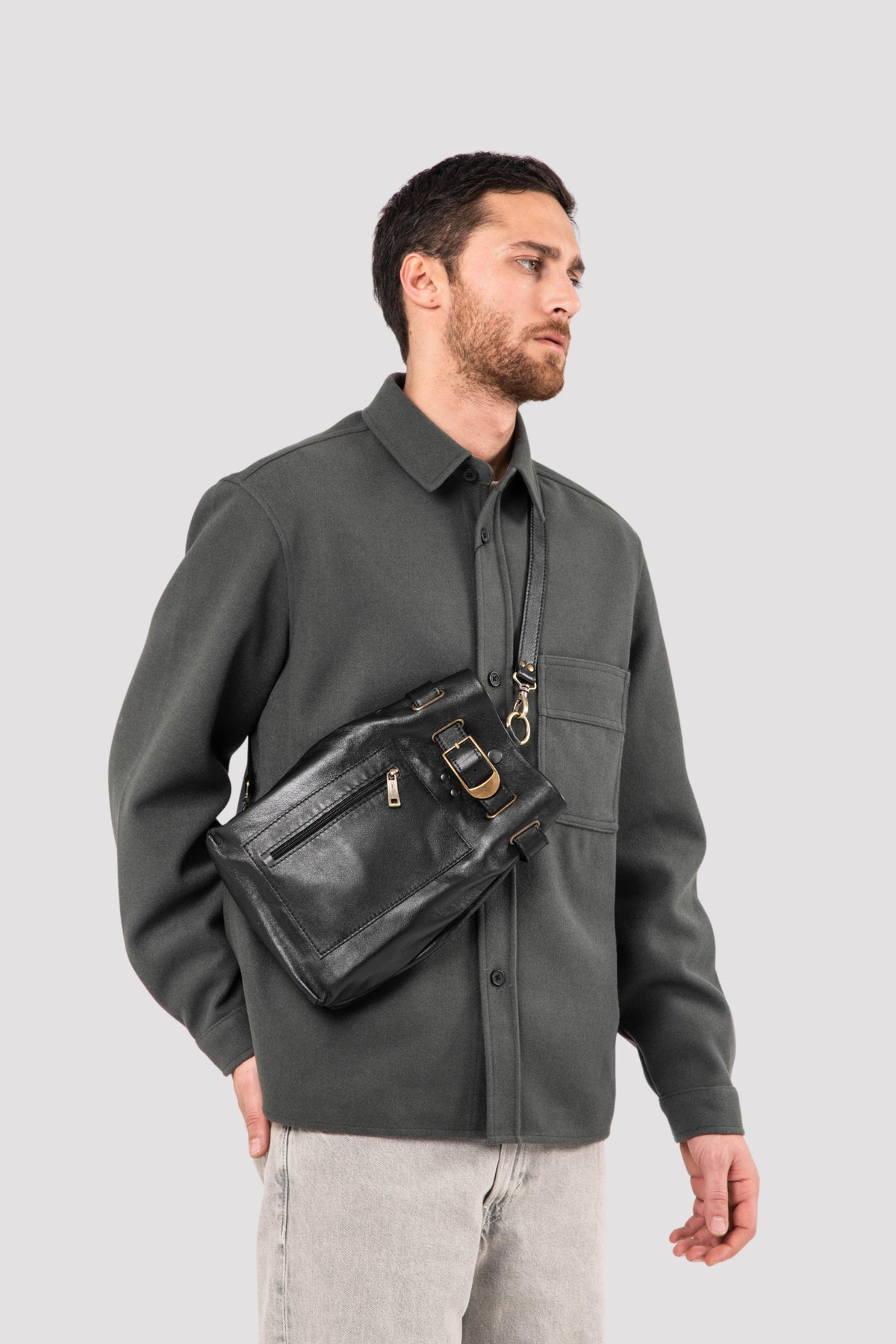 Men\'s Black Leather Sling Bag - Unbranded Flavio Black Leather Sling Bag | Unique Leather main image 4