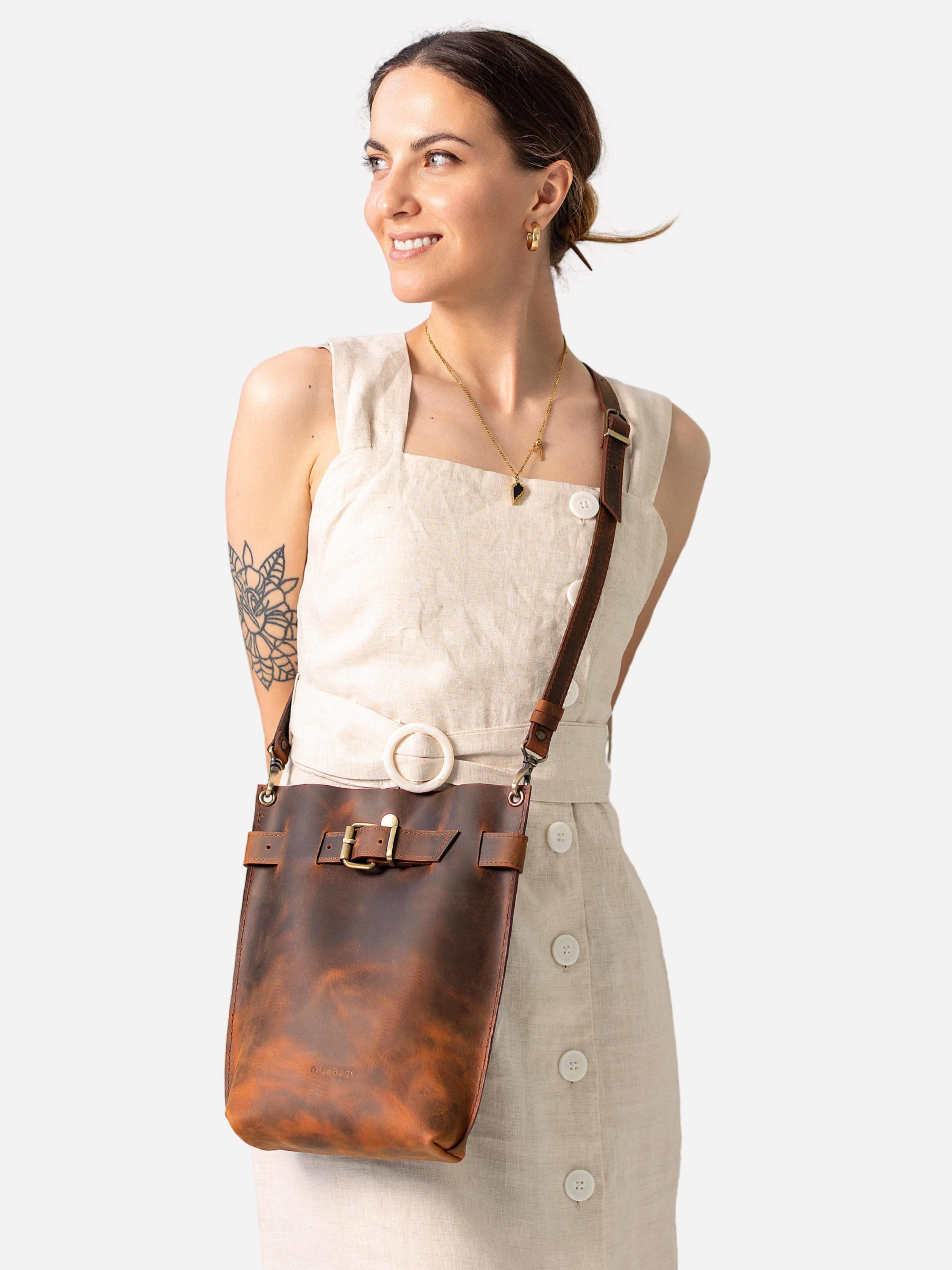 Brown leather crossbody bag