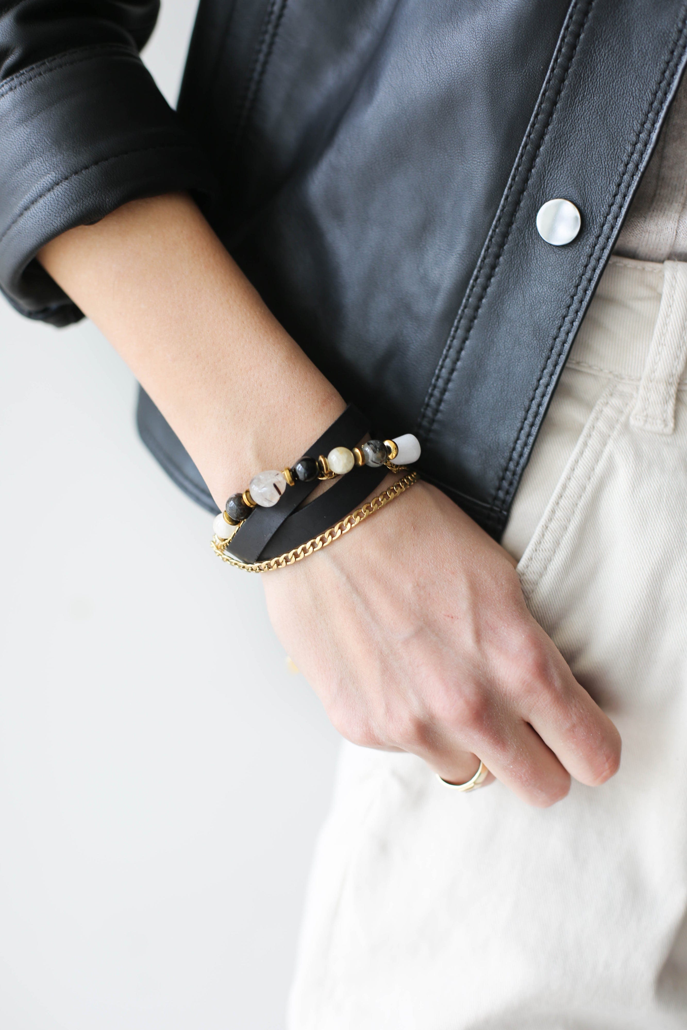 leather bracelets for women