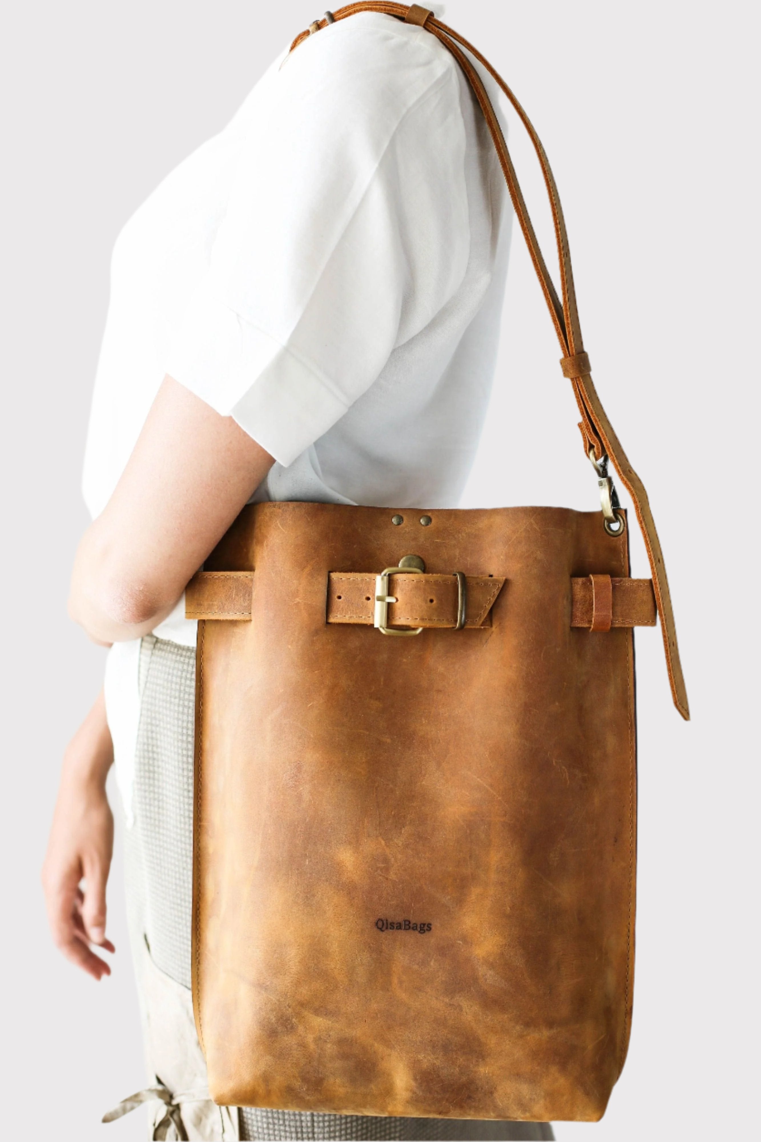 Handmade Brown Leather Shoulder Bag
