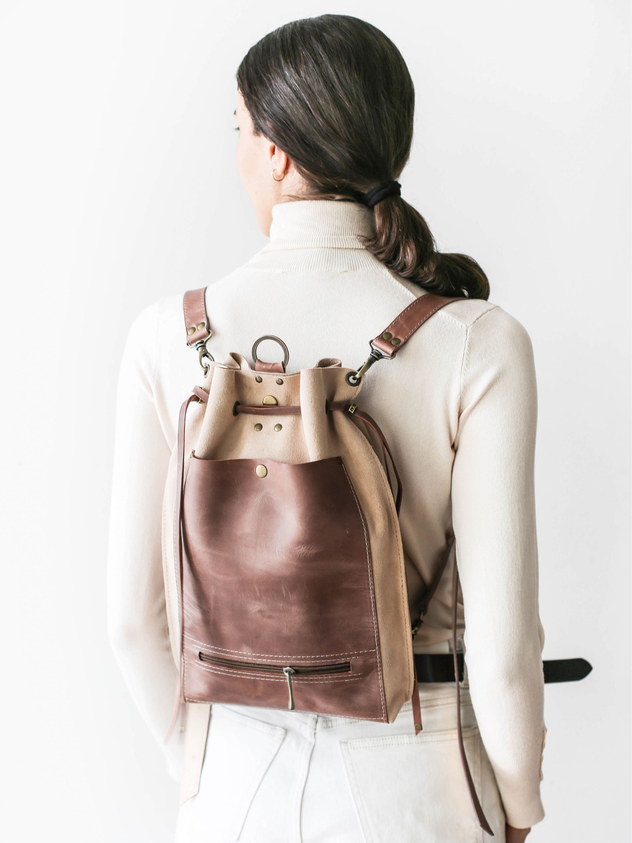 How to Choose a Leather Bag That Lasts Decades