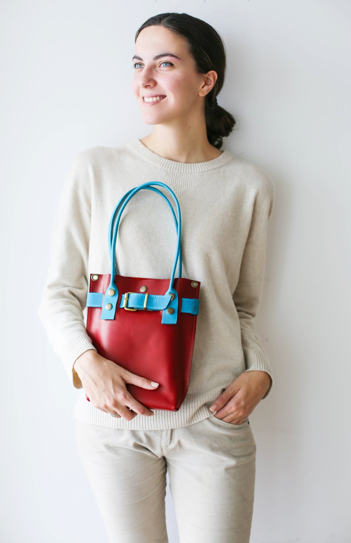 Red Handbag - Vicky (Limited Edition)