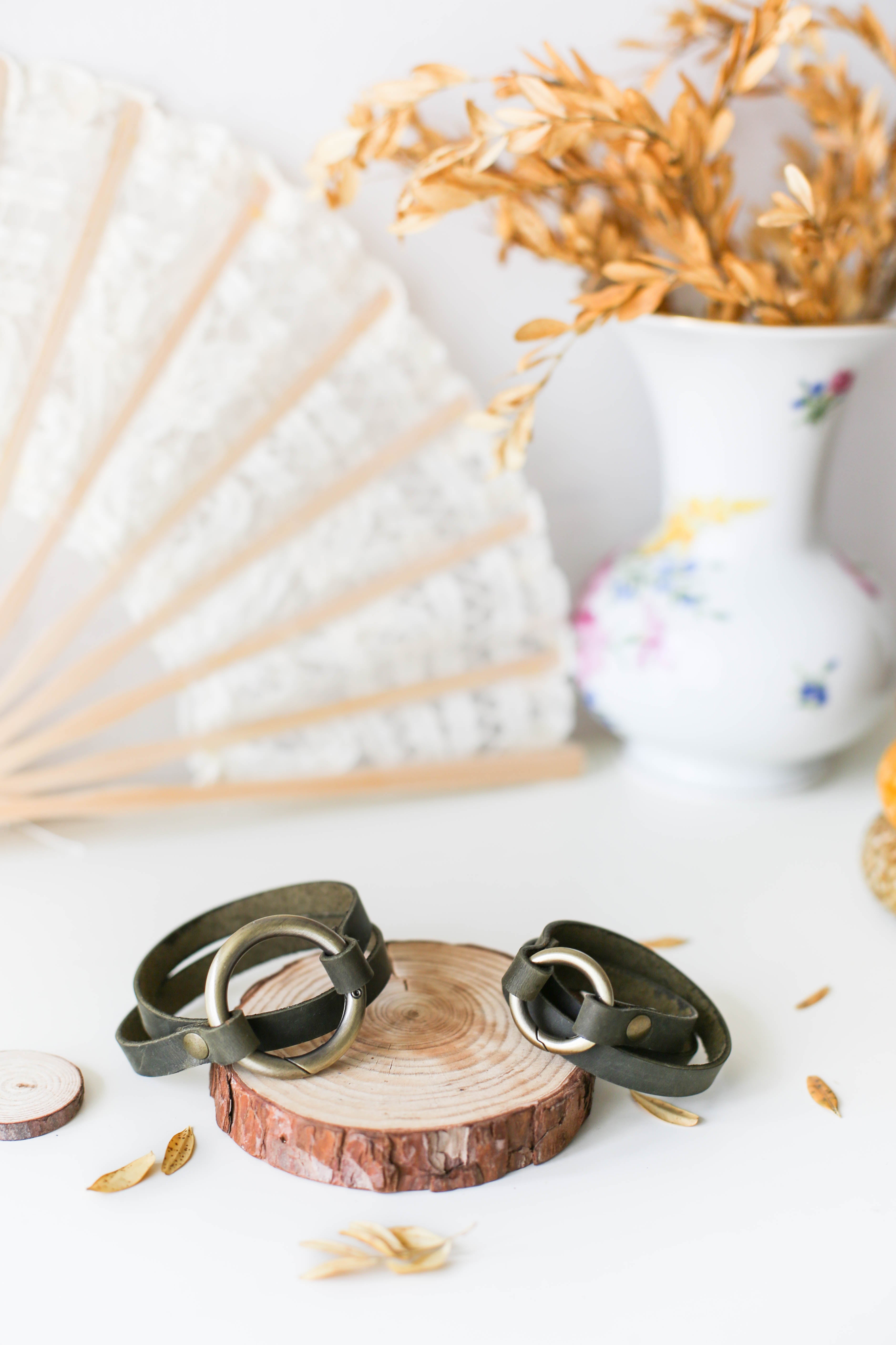 Ring Leather Bracelets