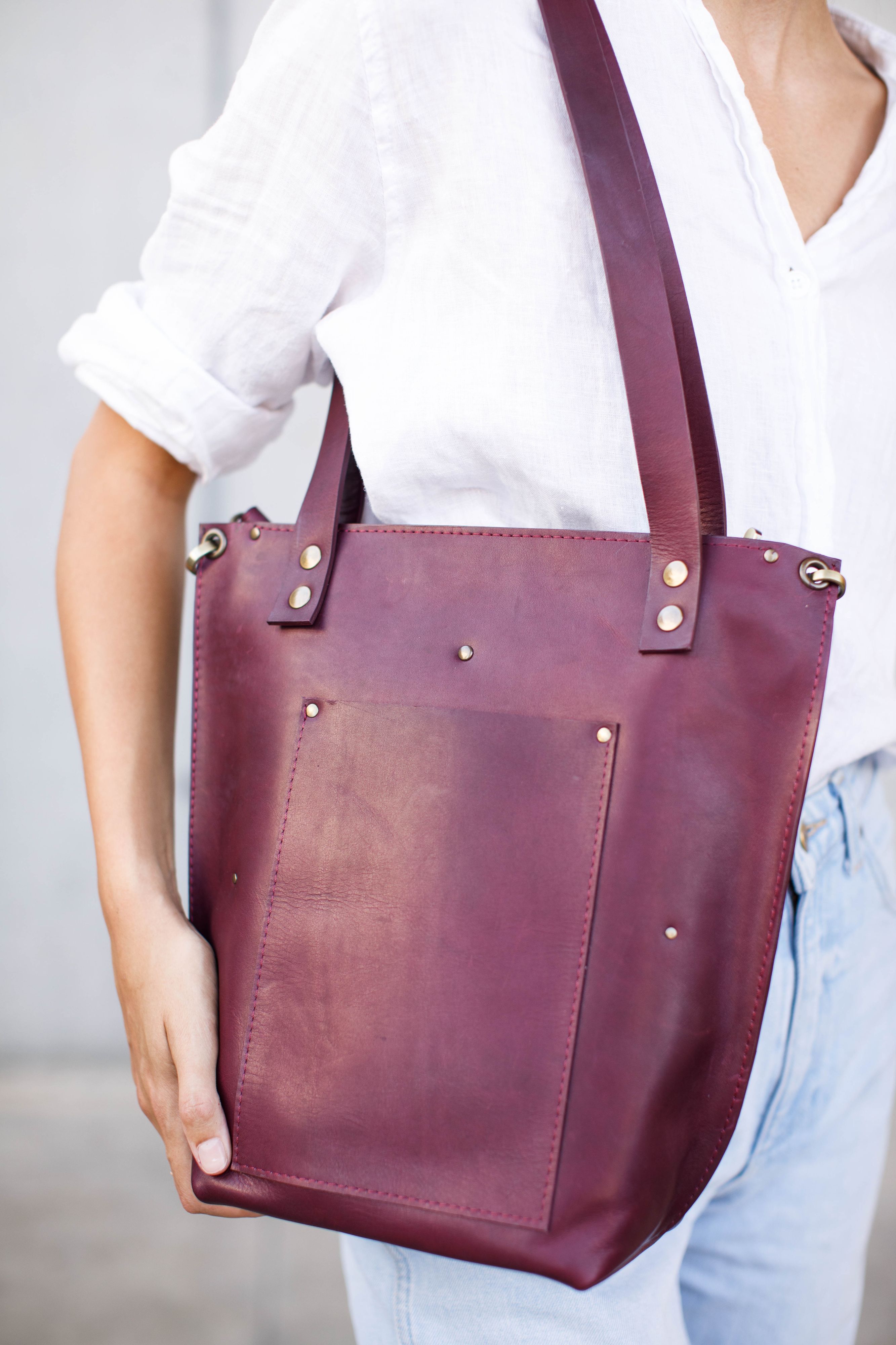 stylish leather tote bag for women