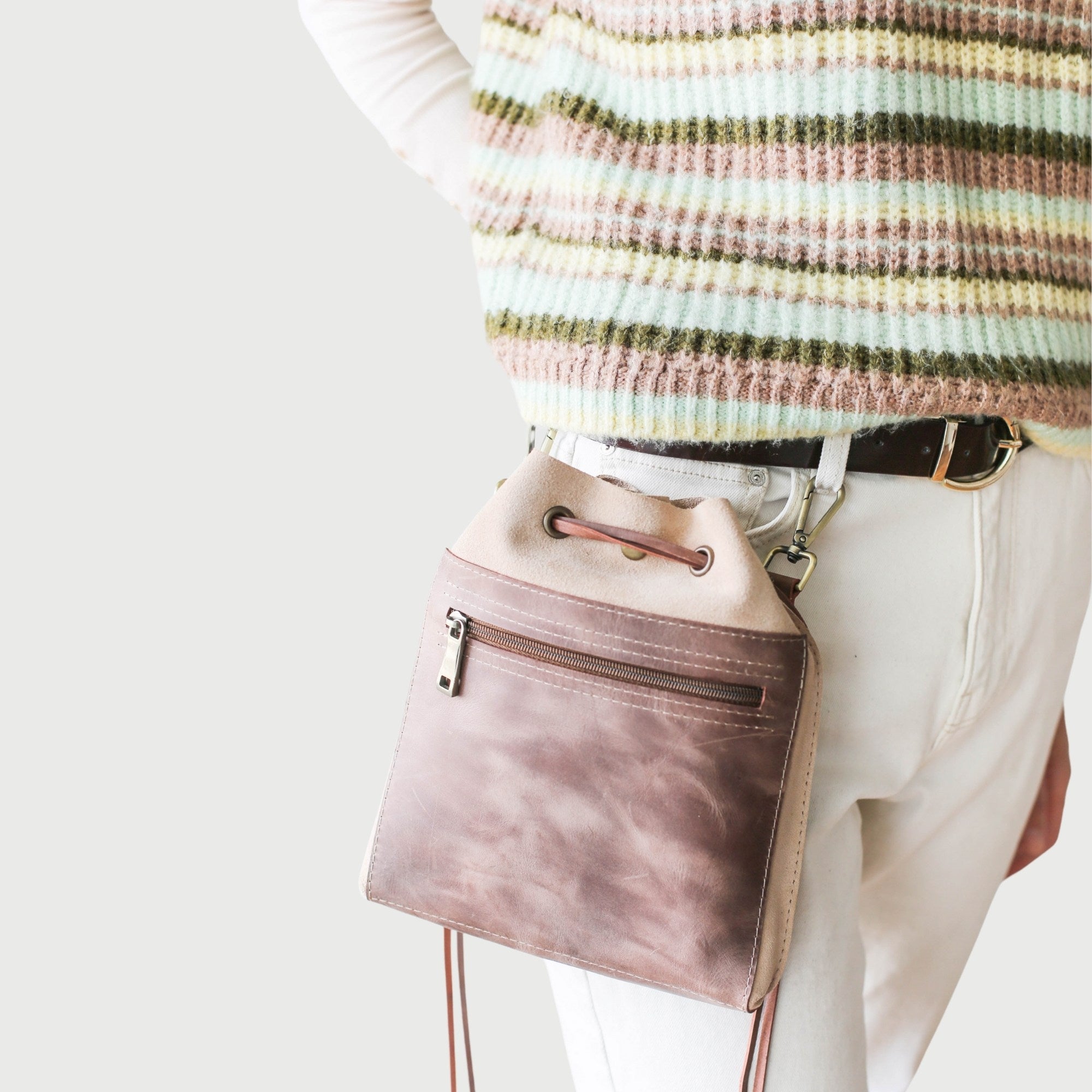 Taupe
