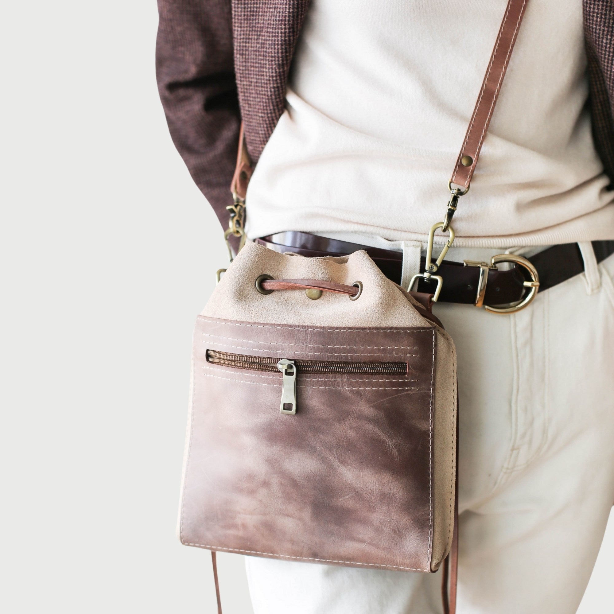 Taupe