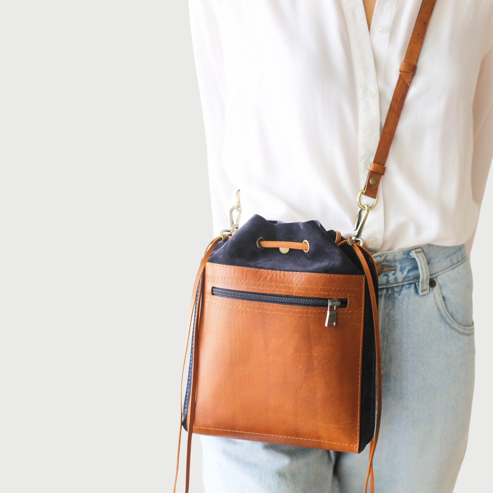 MAKU Mini Suede Bag