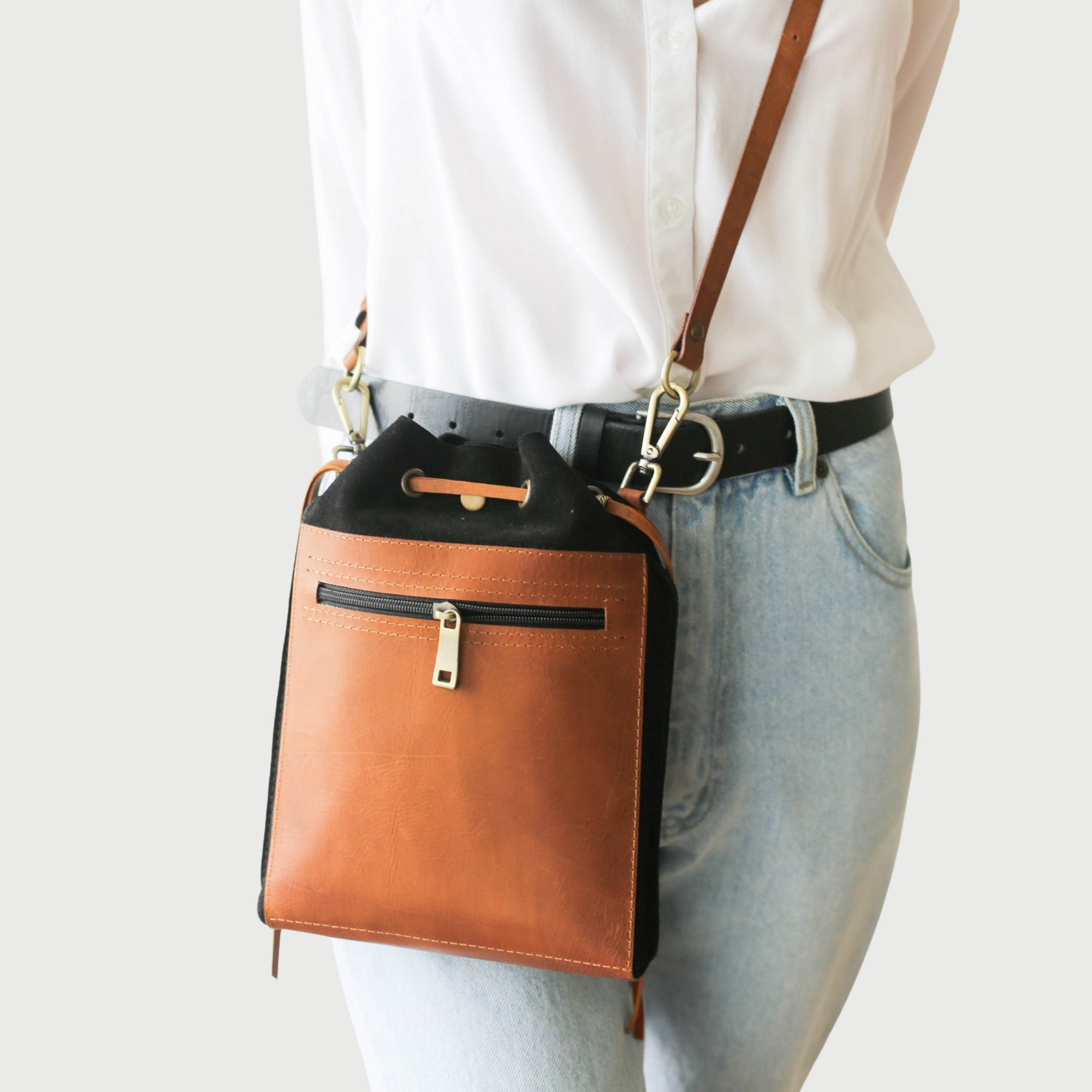 MAKU Mini Suede Bag