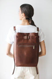 brown leather backpack womens