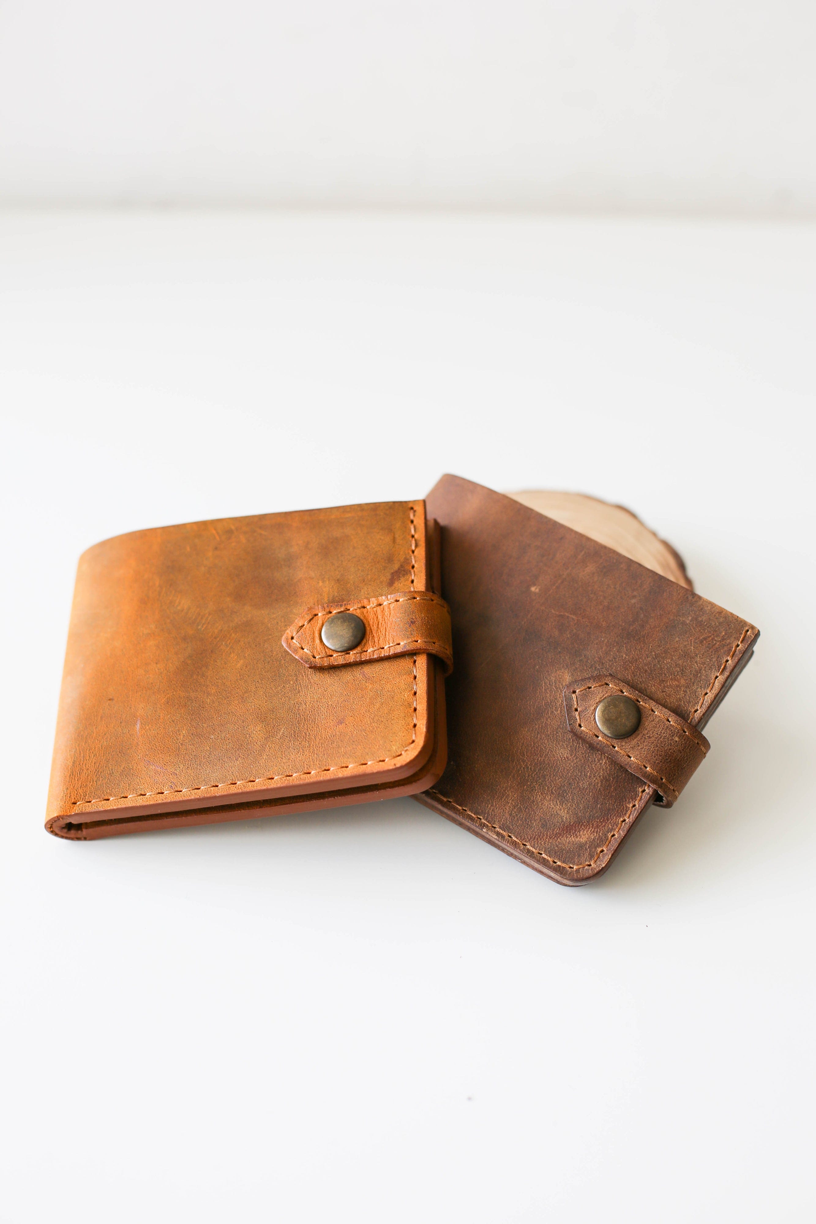 leather wallet women's