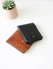 unisex leather bifold wallets