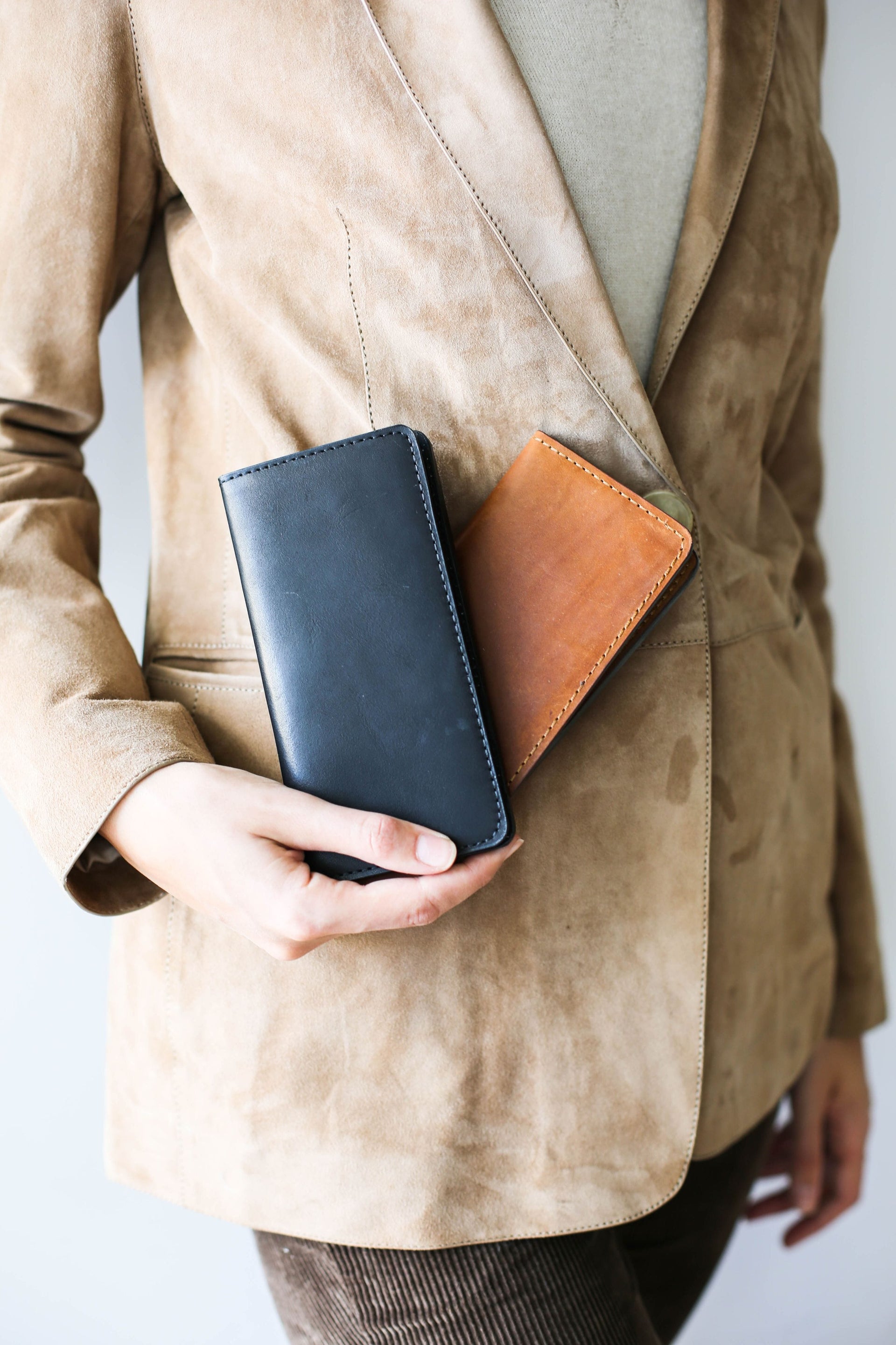 Handcrafted leather wallets for women