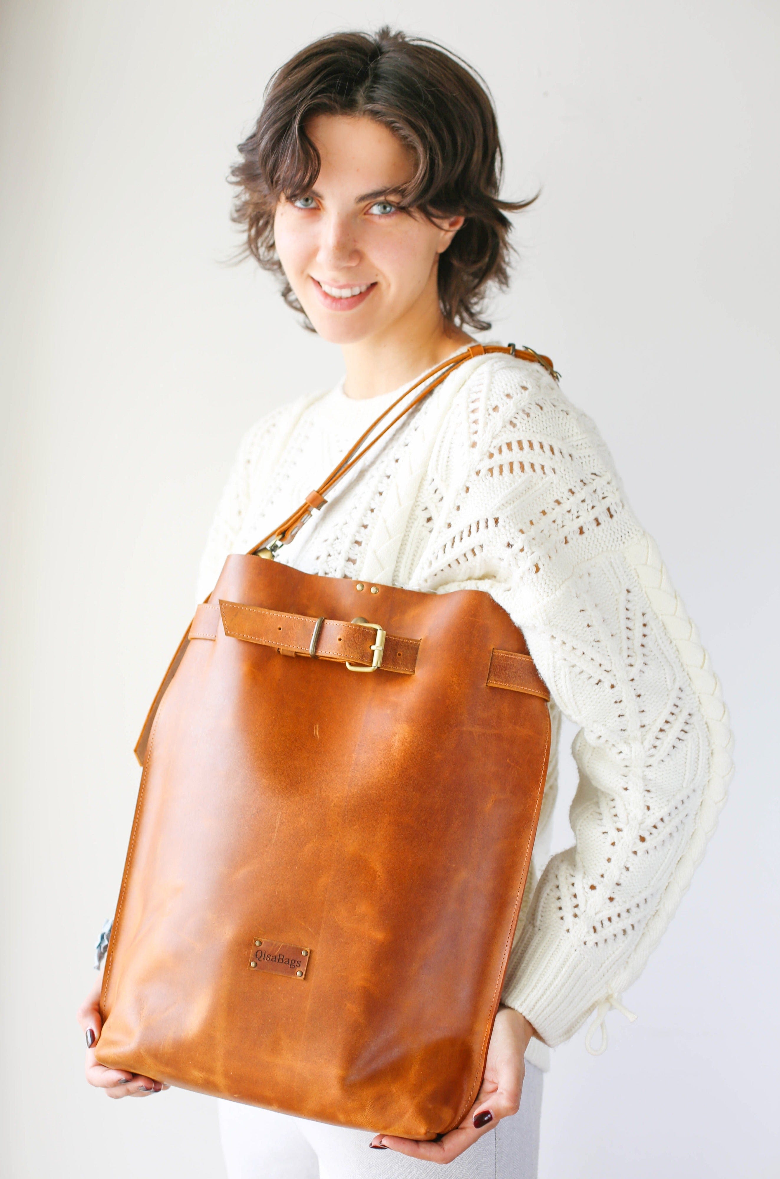 Large Leather Shoulder bag