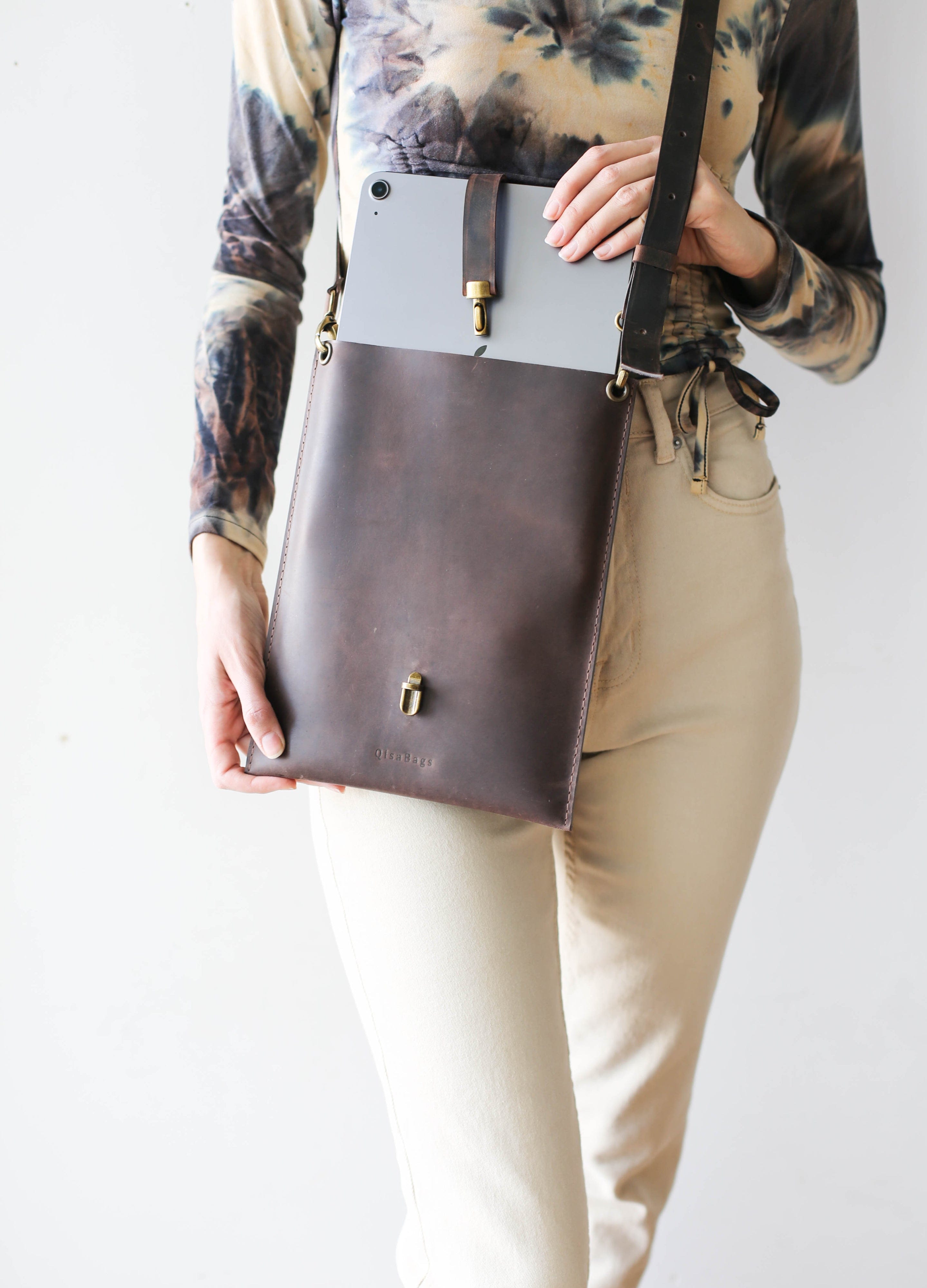 Brilliant Leather iPad Messenger Bag for 2024 by MacCase