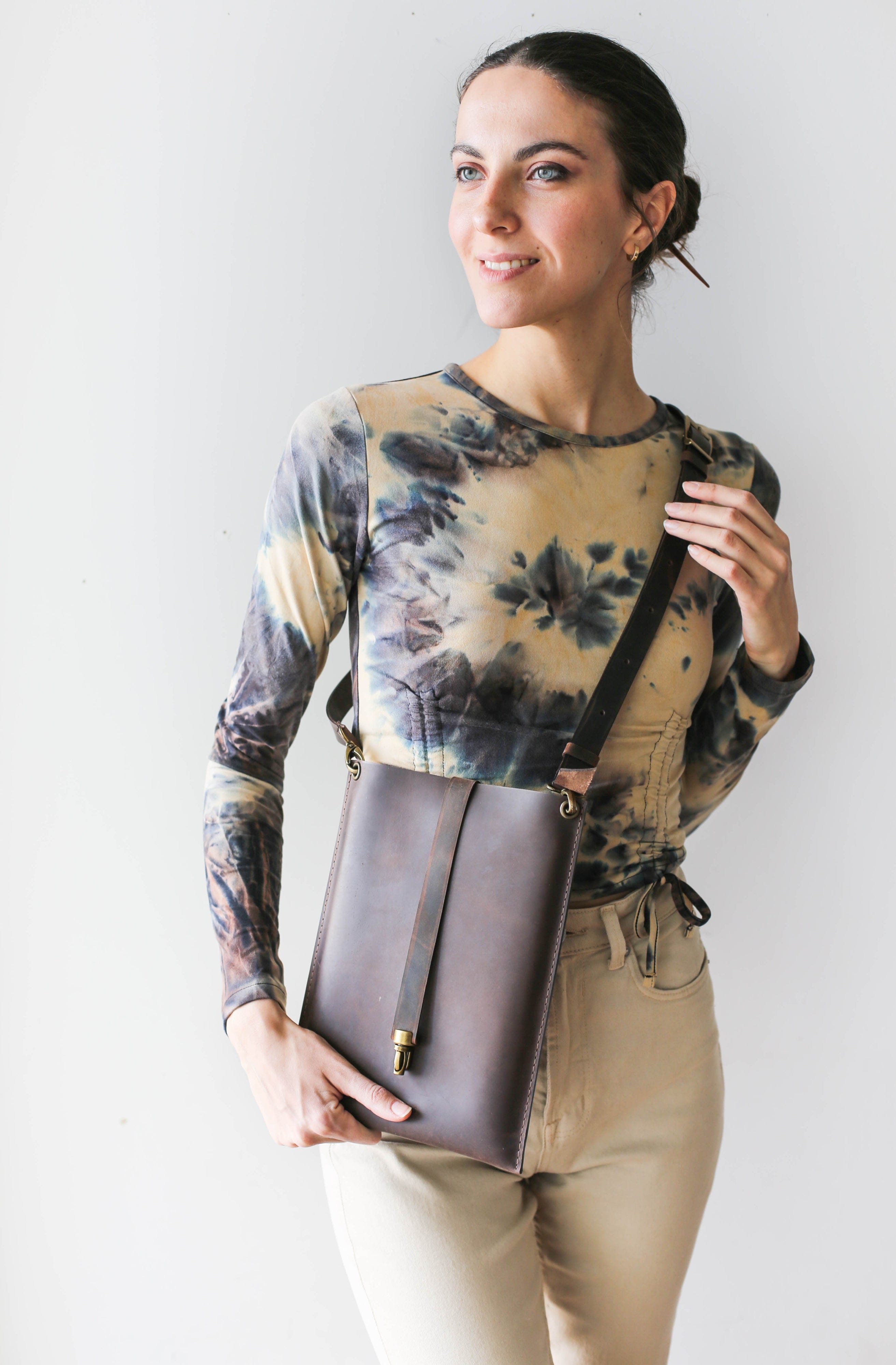 Ipad crossbody online case