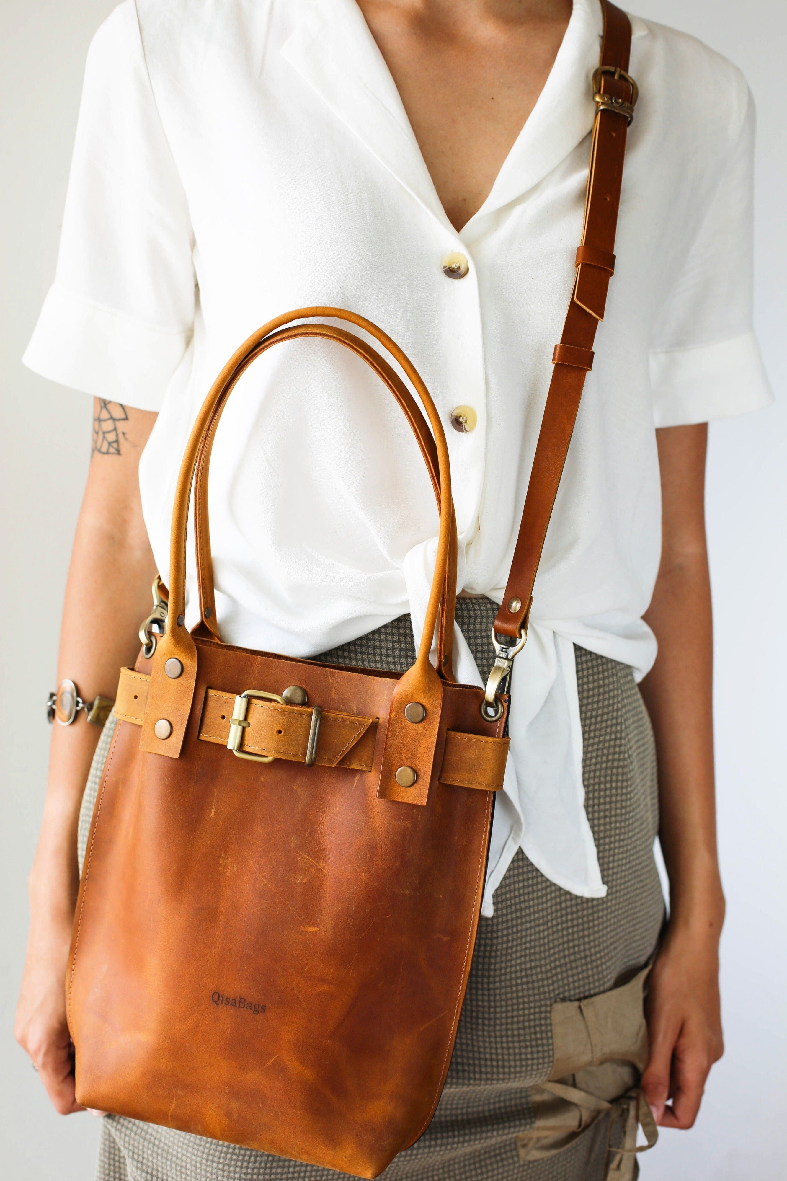 brown leather crossbody bag