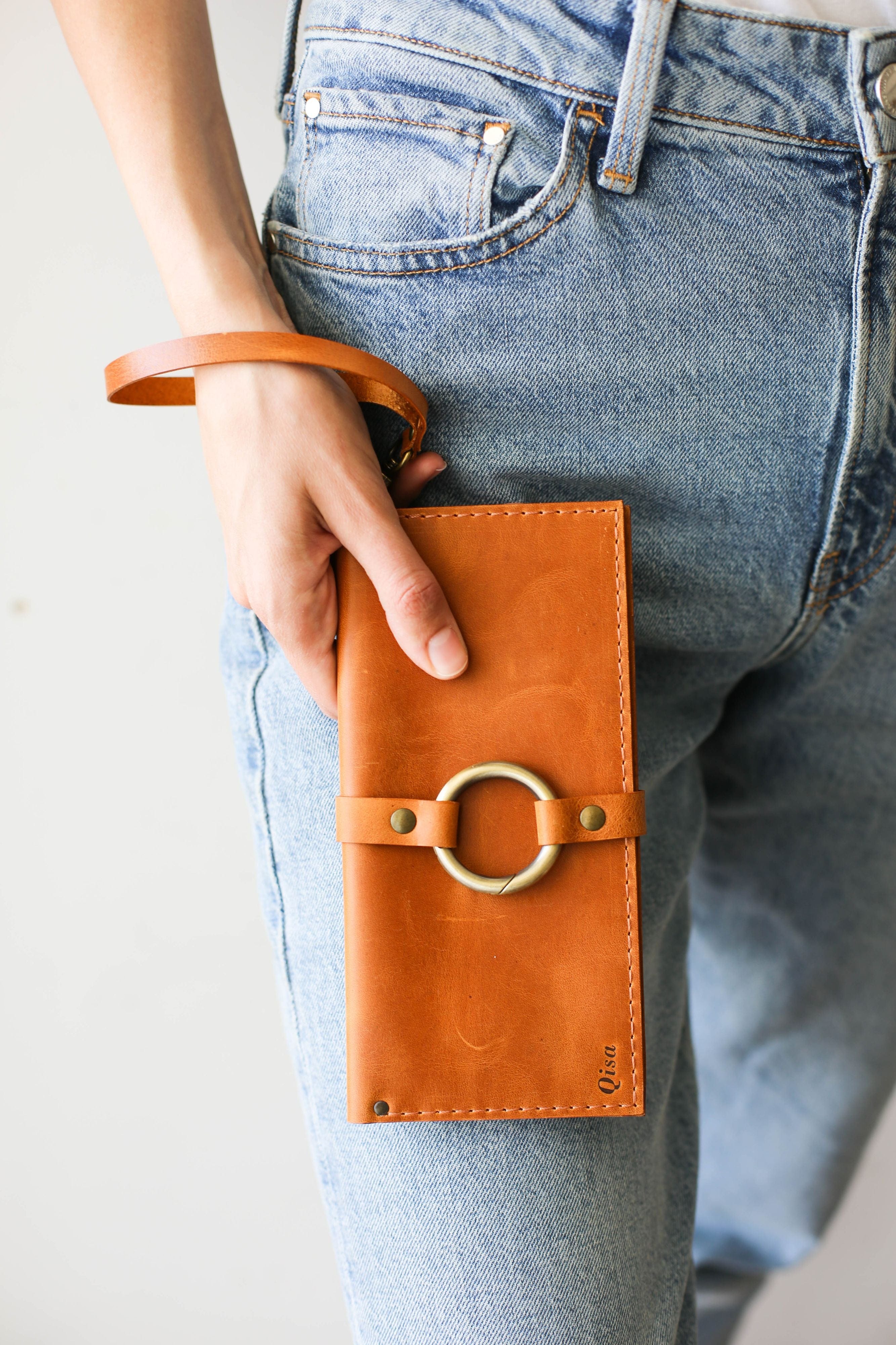 brown leather wallet womens