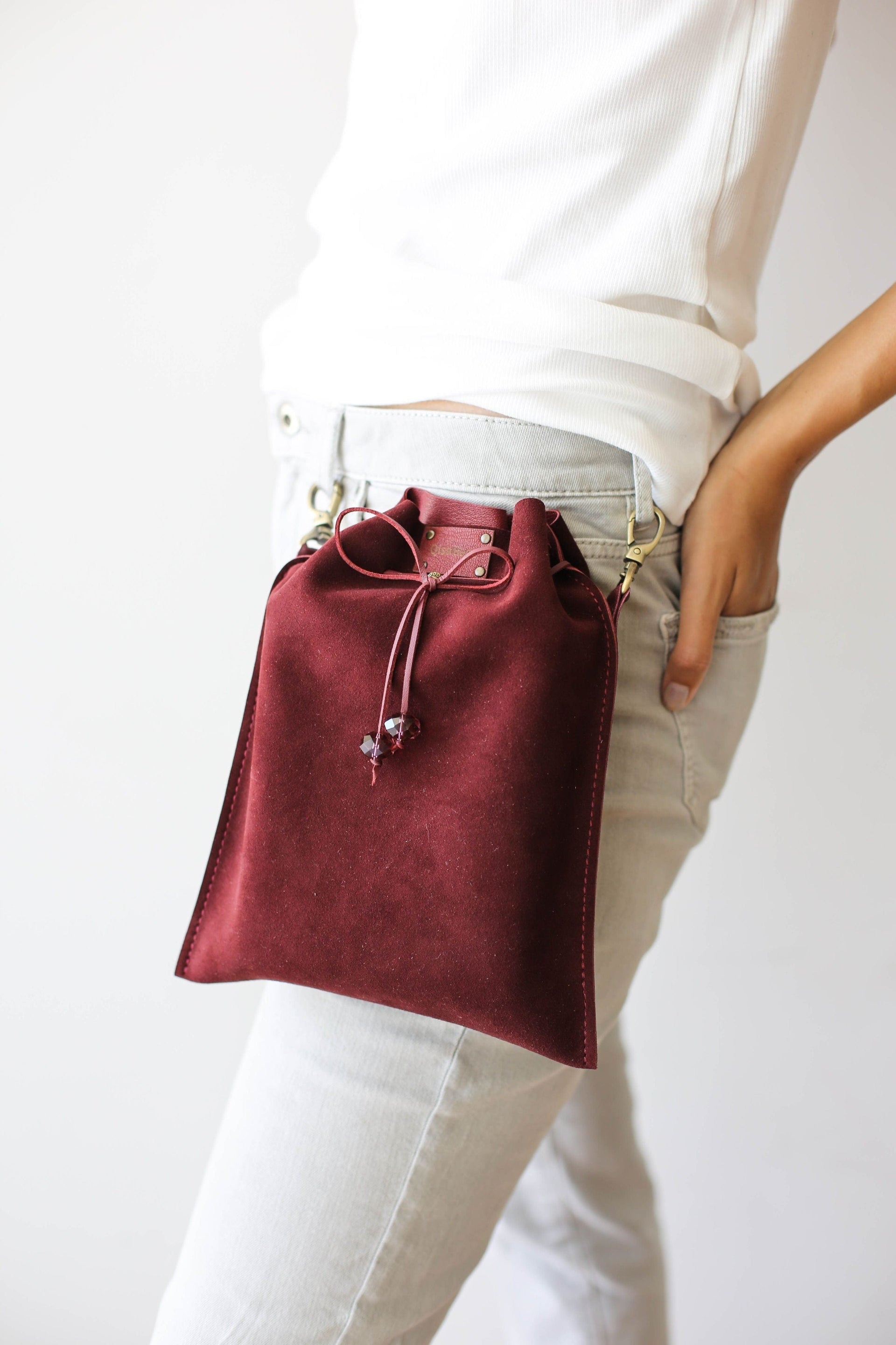 leather pouch bag