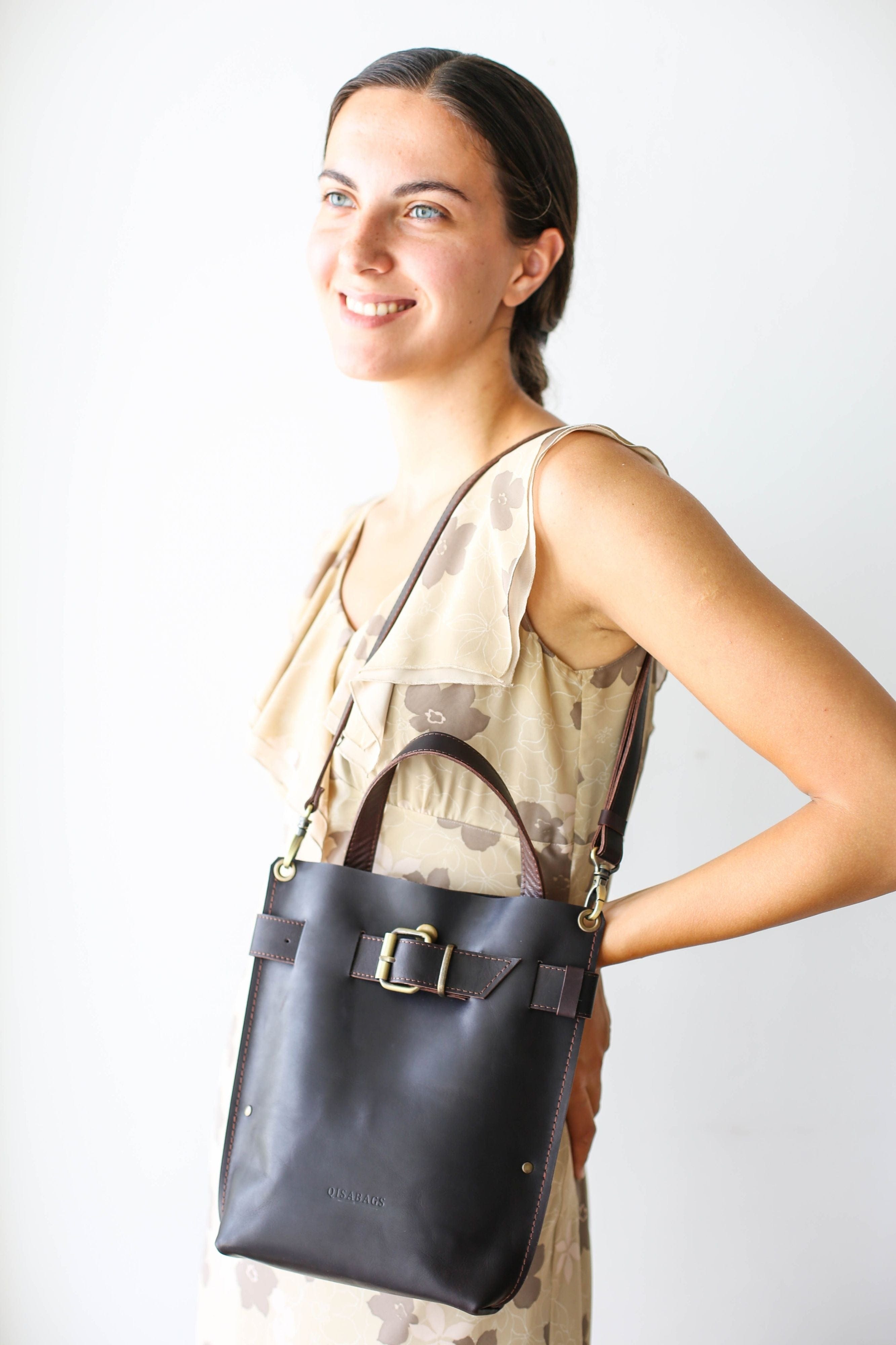 Brown leather shoulder bag