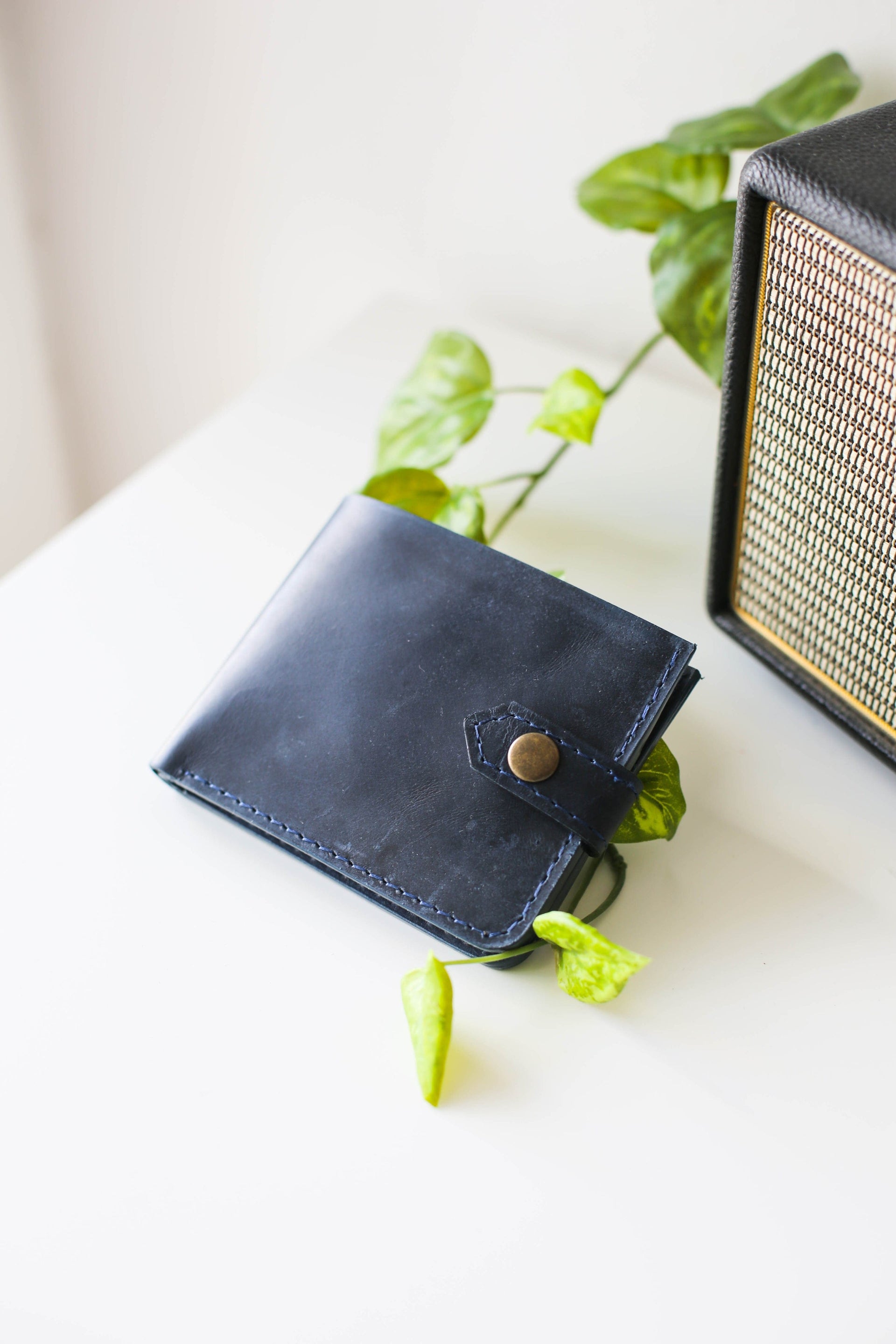 handmade leather bifold wallet