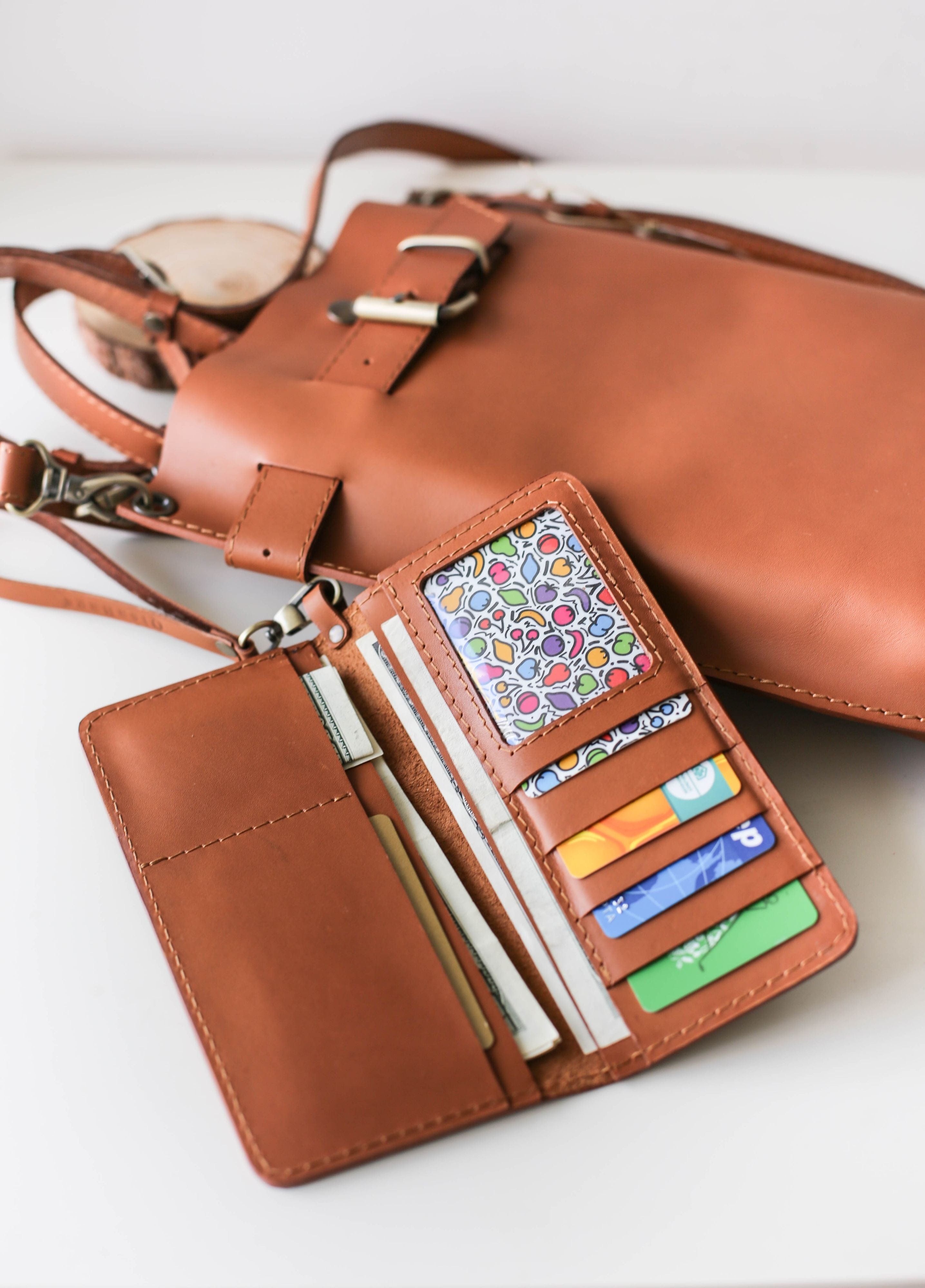 handmade leather wallets for women