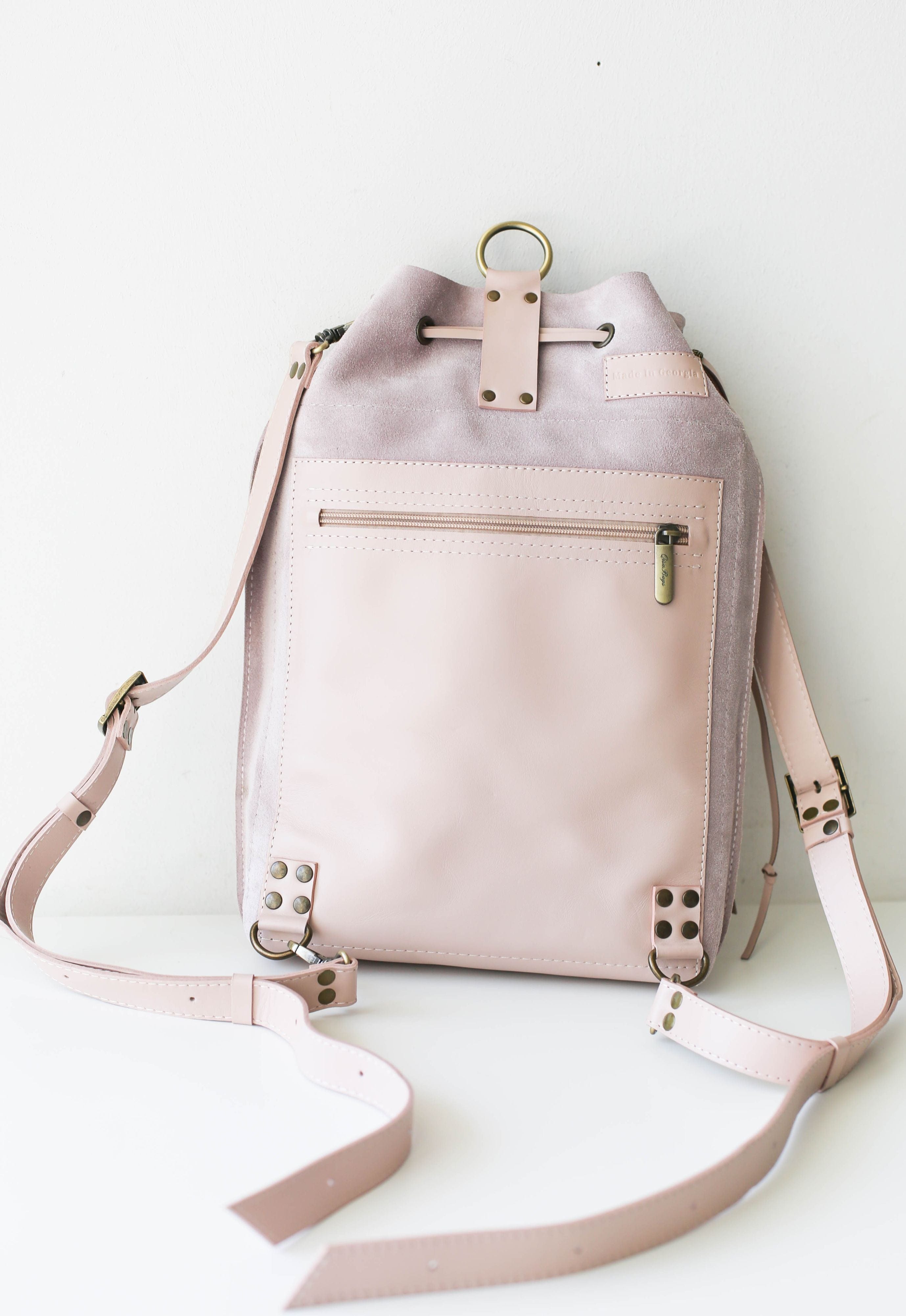 Backpacks Men Designer Mens Bagpack Backpacks Embossed Luxury Laptop  Trekking Travel Bags Girls School Bag Genuine Leather Backpack Large Handbag  Fashion From 70,02 € | DHgate