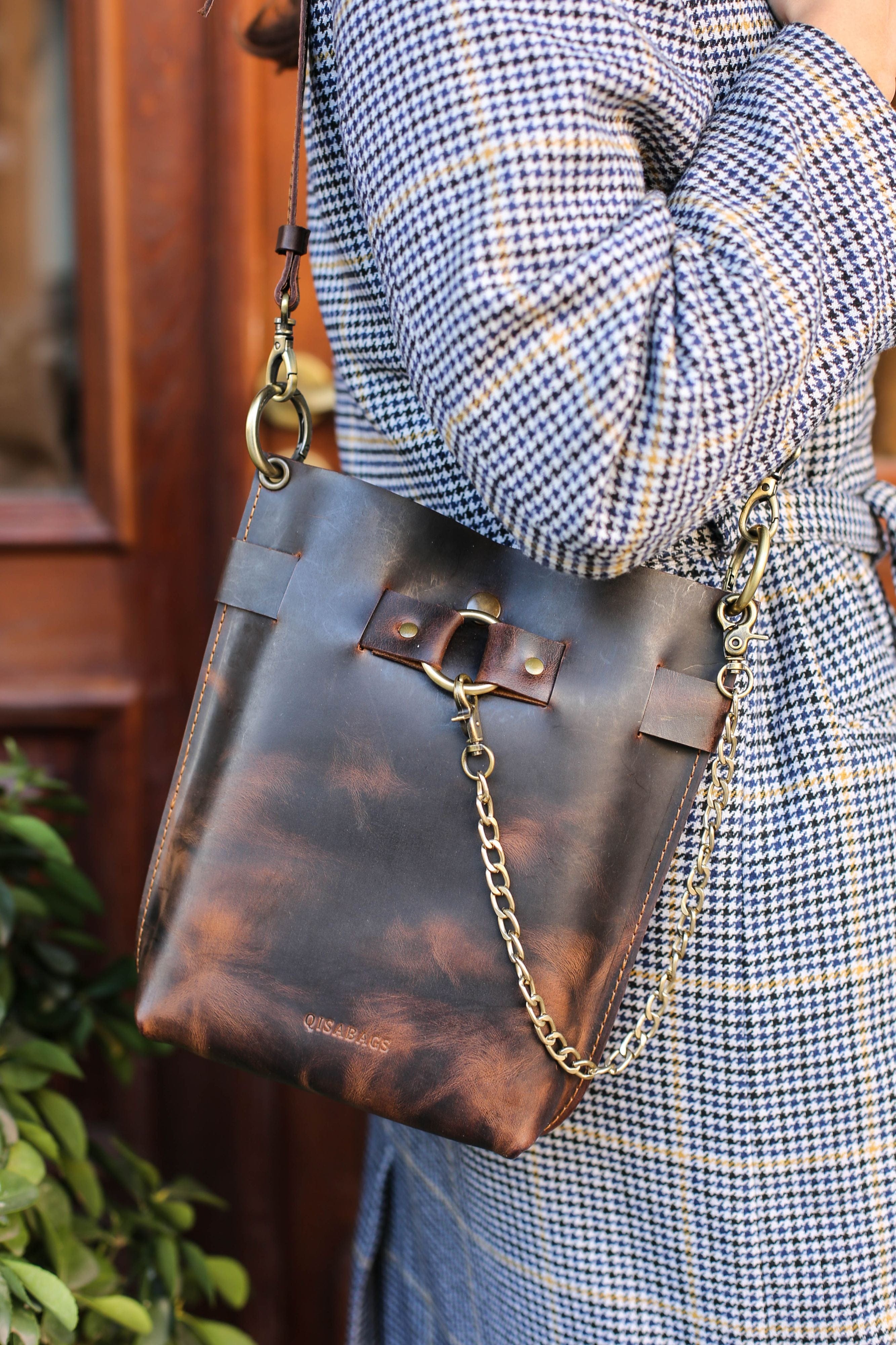 leather crossbody bags