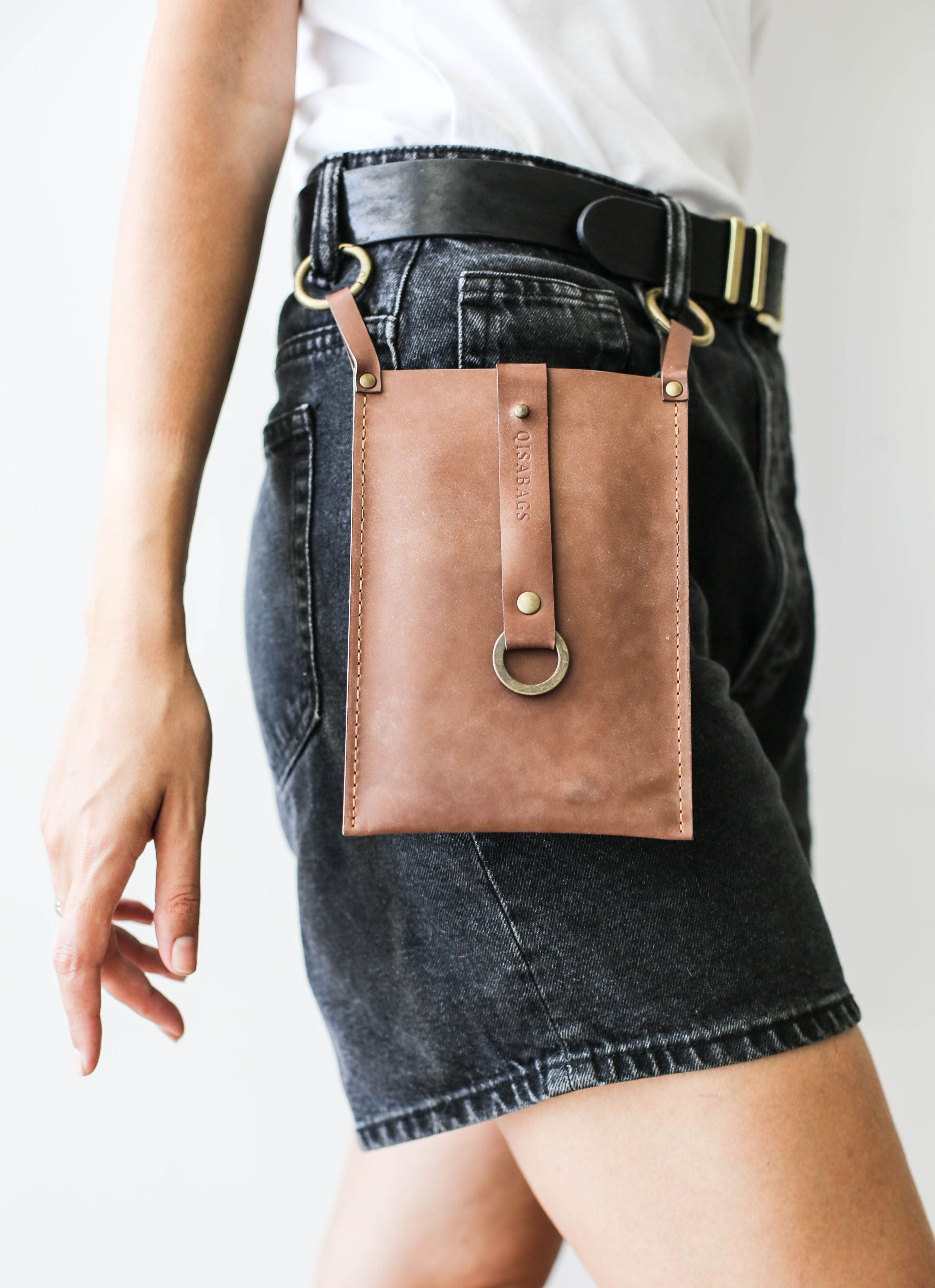 Handmade leather phone bag