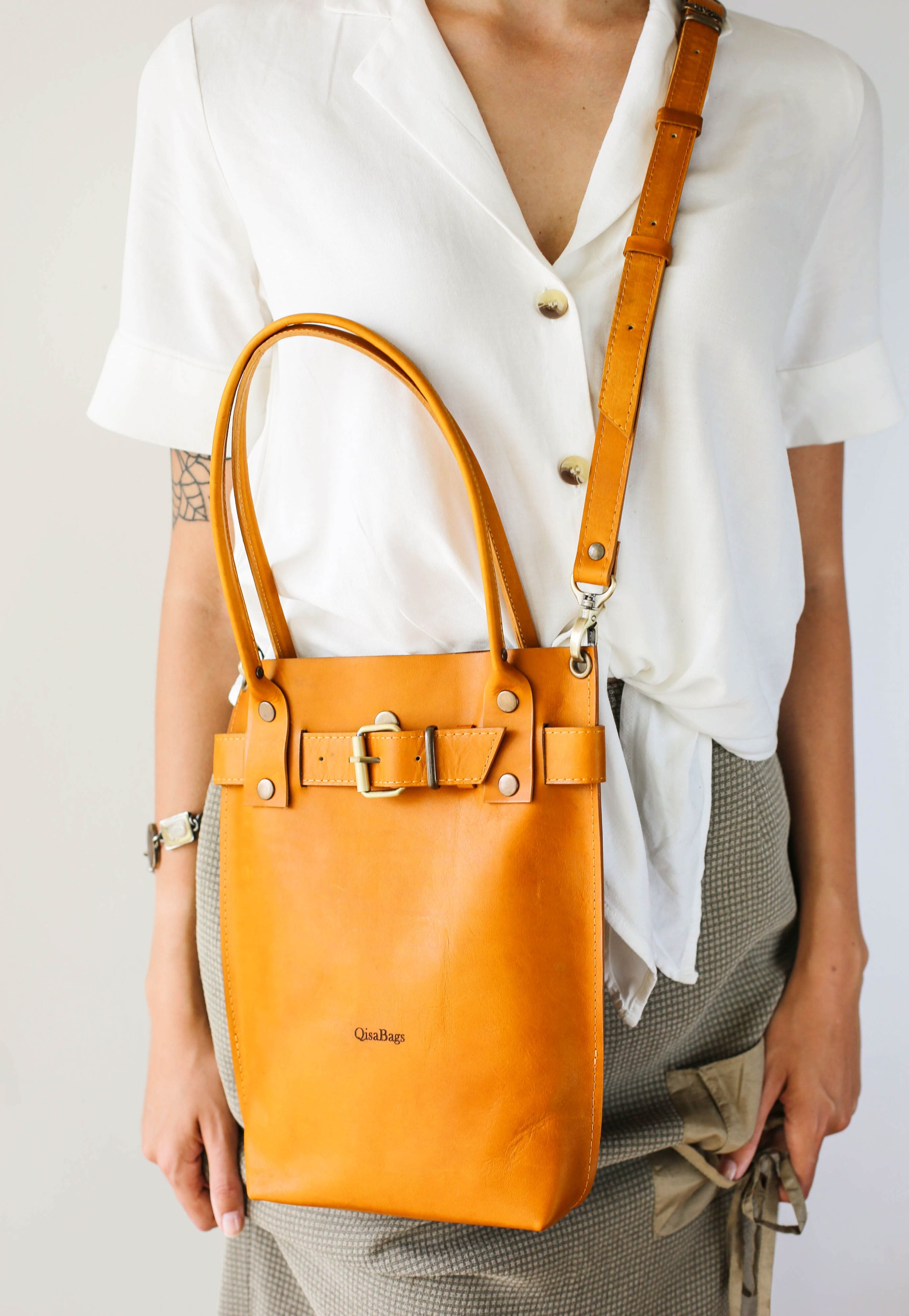 バッグ・カバンその他 SELF-PORTRAIT Woman Mini bag Yellow PF25325Y YELLOW Yellow Leather Mini Shoulder Bag With Charm – self-portrait